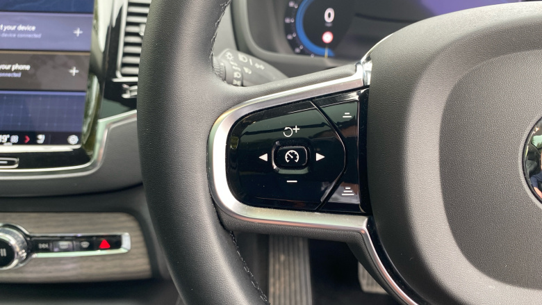 Volvo XC90 2.0 B5P Ultimate Dark 5dr AWD Geartronic Petrol Estate